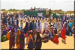 Mauritanie: Une ONG distribue des dons aux refugiés maliens