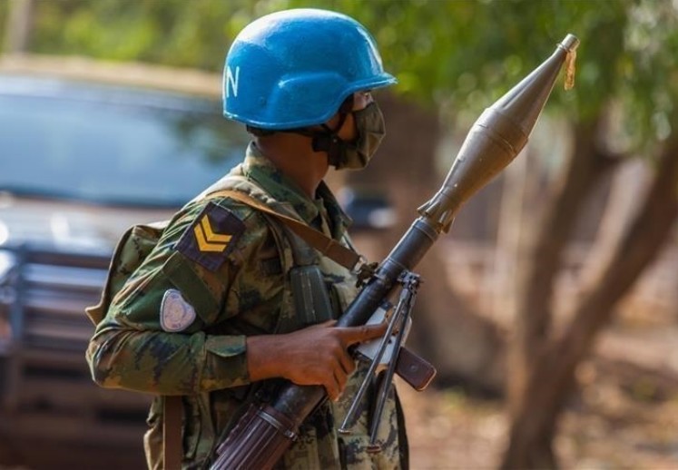 Mali: deux Casques bleus tués par un engin explosif improvisé (ONU)