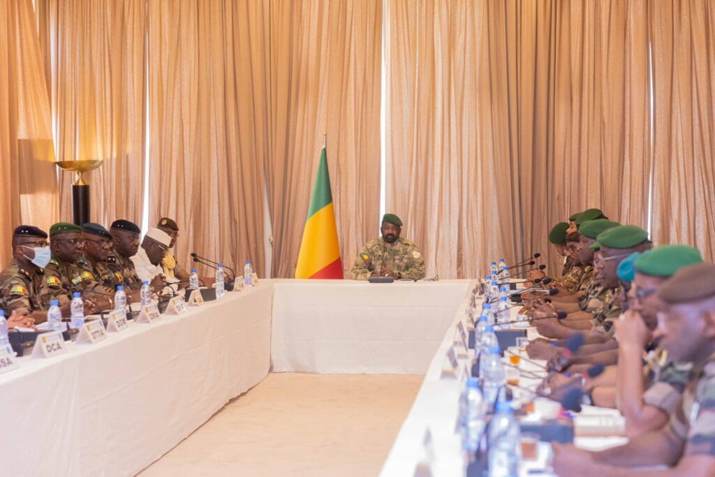 Mali: le colonel Goïta rencontre les hauts responsables de la sécurité
