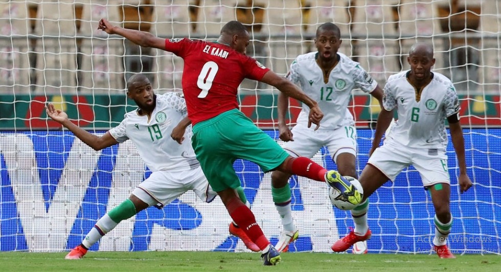 CAN 2022 : le Maroc bat les Comores et passe en huitièmes