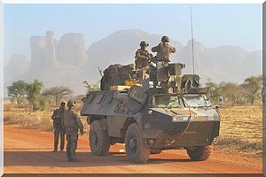 Mali: Al-Qaida dans la péninsule arabique condamne la «guerre de croisade» de la France.