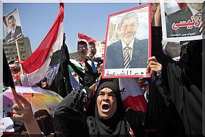 Egypte: Diabolisés, les Frères musulmans dénoncent le «retour du régime Moubarak»