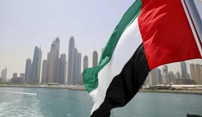 Les Emirats arabes unis lancent un nouveau système pour les visas de résidence et les permis d'entrée