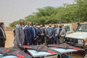 Le ministre de l’Agriculture réceptionne des équipements de lutte antiacridienne dont 16 drones