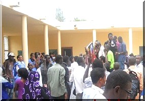 Etudiants expulsés : « Ils adressent une plainte à la Chambre administrative de la Cour suprême ».      