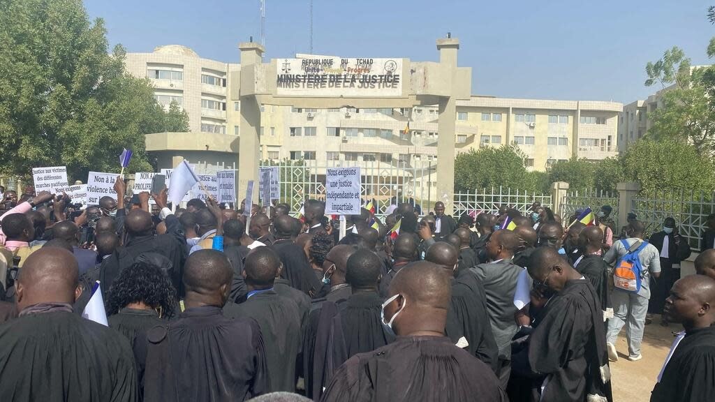 Tchad : après deux semaines de débrayage, la grève se durcit chez les magistrats