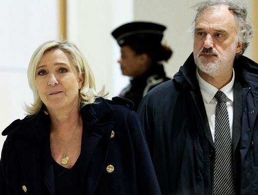 France: prison ferme requise contre la cheffe de l’extrême droite Marine Le Pen (vidéo)