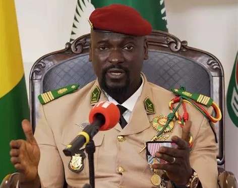 Guinée : la junte met les principaux partis « sous observation »