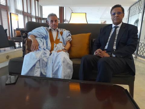 Sur instructions du Président, SE l’Ambassadeur de la RIM en Algérie s’informe sur l’état de santé du Député-maire de Nouadhibou