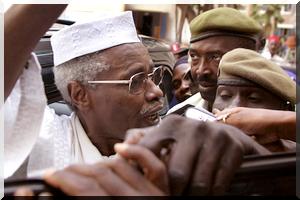Sénégal : l'ex-président tchadien Hissène Habré inculpé et incarcéré à Dakar