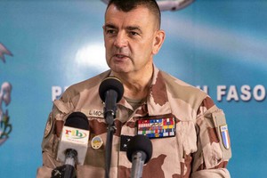 Reçu par le ministre malien de la Défense, le patron de Barkhane veut rassurer