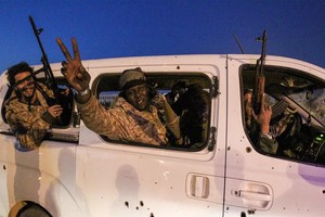 Le départ de Libye de 25 000 mercenaires inquiète ses voisins africains