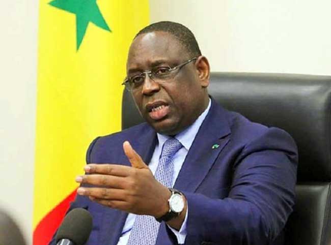 Sénégal : dans un entretien à «L'Express», Macky Sall maintient le flou sur un 3e mandat
