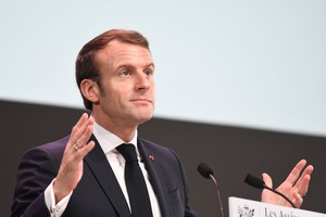 Emmanuel Macron défend sa rencontre très critiquée avec Mohammed ben Salman