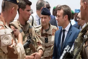 Emmanuel Macron annule son déplacement à Bamako