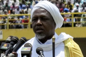 Mali: l'offensive de l'imam Mahmoud Dicko sur la scène politique