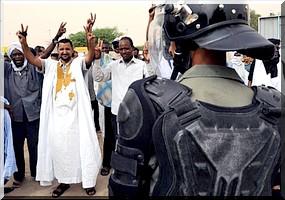 La police disperse, avec la force, un sit-in d’étudiants sur le campus de l’université de Nktt