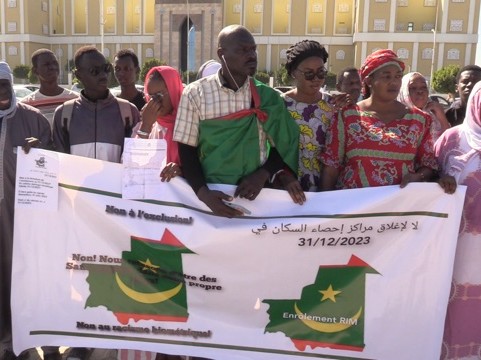 Manifestation contre l’arrêt de l’enrôlement complémentaire