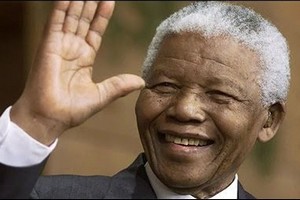 L'Afrique du Sud piétine la mémoire de Nelson Mandela et a la mémoire courte