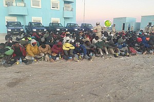 Les garde- côtes mauritaniennes arrêtent 192 migrants clandestins dont des femmes et des enfants