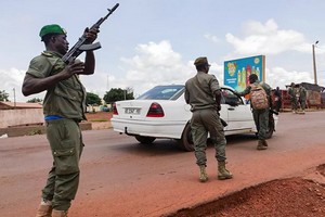 Coopération militaire Chine-Mali: Pékin veut-il sécuriser sa route de la soie après l’enlèvement de trois Chinois?