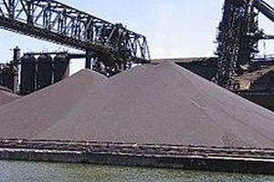 La Chine fait plonger le minerai de fer à moins de 100 $ la tonne 