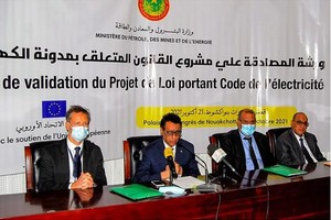 Le ministre de l’énergie : le département travaille au développement du secteur de l’électricité