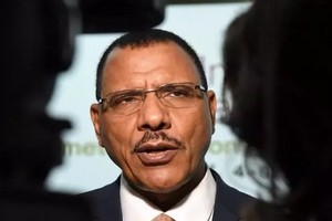 Tournée européenne du président nigérien avant le sommet du G5 Sahel