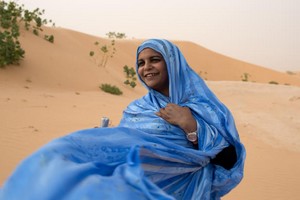 Quatre artistes de la Mauritanie, de l'Algérie, du Maroc et du Sahara occitental réunies dans une création musicale