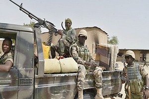 Niger: 16 soldats nigériens tués, «un disparu» dans une embuscade
