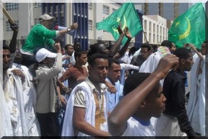 Des milliers de Mauritaniens manifestent contre 