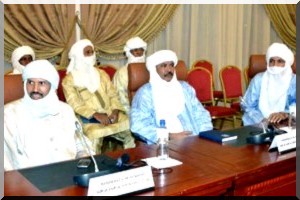 Mali : un 'accord intérimaire' au centre des négociations de Ouagadougou Blaise Compaoré