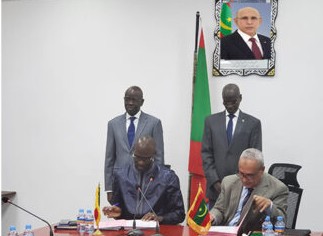 Le ministre des Pêches et son homologue sénégalais président une réunion avec les experts