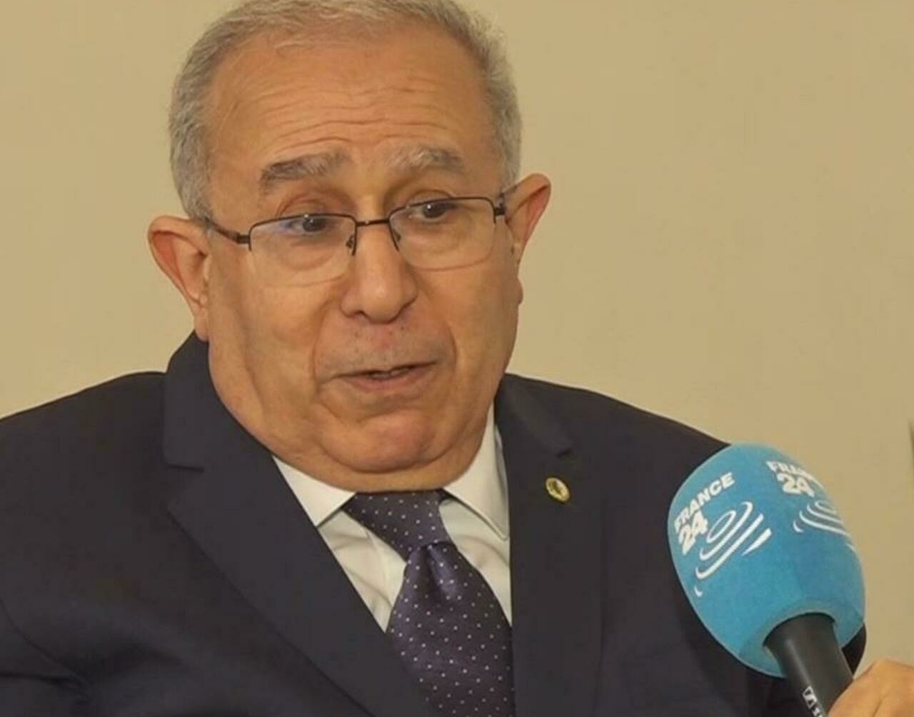 Le gouvernement algérien remanié, Ramtane Lamamra limogé 