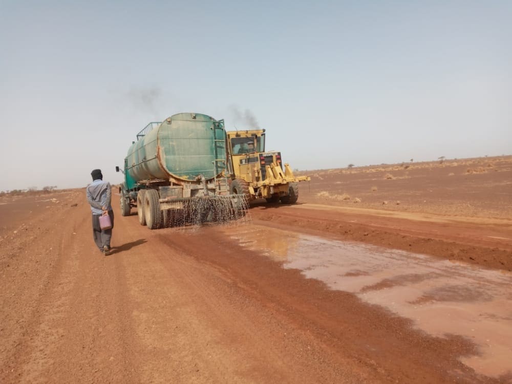Adrar : 48 millions MRO du conseil régional pour désenclaver certaines communes de la wilaya 