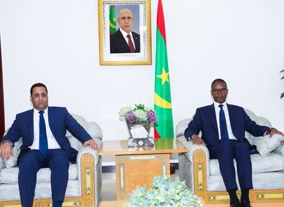 Le Premier ministre désigné prend fonction