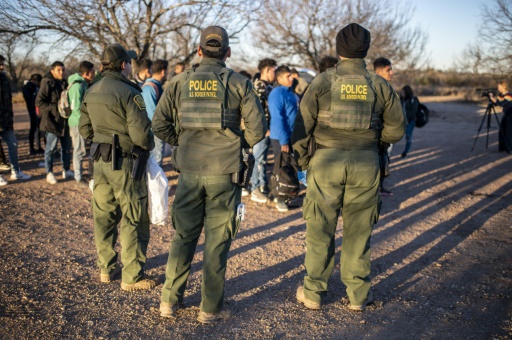 A la frontière sud des Etats-Unis, des demandeurs d'asile du monde entier