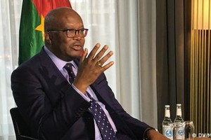 Le président burkinabè promet des actes face aux attaques
