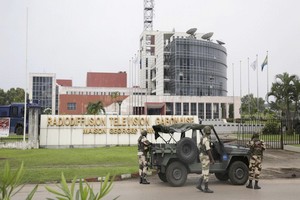 Gabon: deux morts parmi les mutins, le chef du commando arrêté