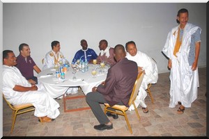 Quatrième nuit de retrouvailles des jeunes cadres : ils s’intéressent au droit du travail - [PhotoReportage] 