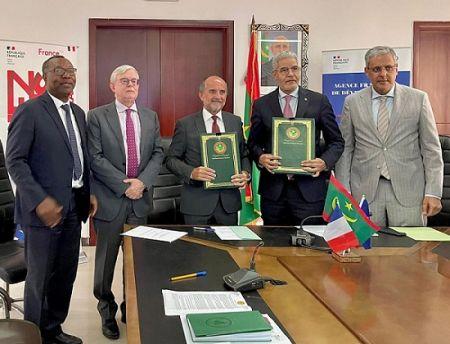 La Mauritanie capte des financements pour l’électrification rurale et les infrastructures du réseau 
