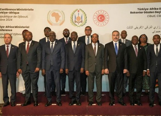 Le ministre des Affaires étrangères préside la troisième Conférence ministérielle d’examen Afrique-Turquie