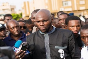 Burkina Faso : Kemi Seba expulsé avant une manifestation contre la présence française au Sahel