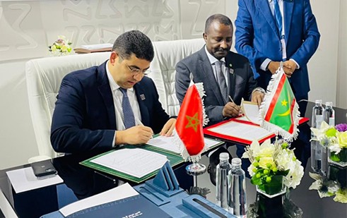 Le ministre de la Culture et son homologue marocain signent un mémorandum d’entente à Ryad