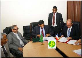 La France débloque 750.000 d’euros pour l’enseignement du français en Mauritanie