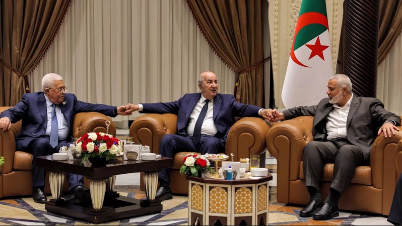 Rencontre à Alger entre le président palestinien et le chef du Hamas