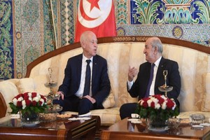 L’Algérie renfloue la Tunisie pour 150 millions de dollars