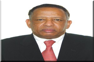 Manuel sur l’éducation à la citoyenneté des jeunes présenté au colloque du 20 janvier 2016 : Tijani Ould Mohamed El Kerim se pose des questions 