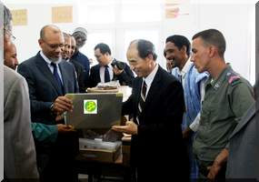 L'ambassade de Chine offre des équipements à une école mauritanienne