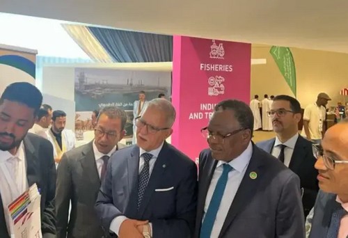 Doha : le président de la zone franche de Nouadhibou appelle les investisseurs à profiter des opportunités offertes en Mauritanie 